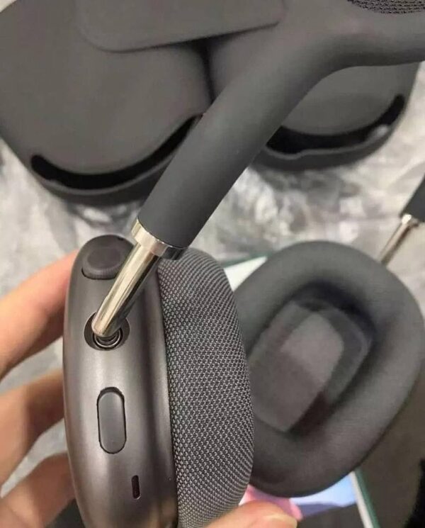 Wholesale Apple AirPods Max Pallet