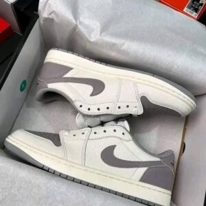 Buy Authentic Nike Shoe Pallets